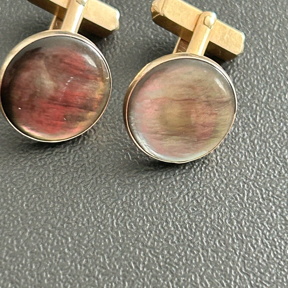 4/$59 shell Elegant Gold and Brown Cufflinks